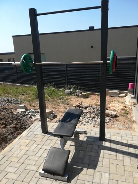 Skersinis prisitraukimams su kabeliais štangai